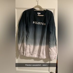 Peloton black and white ombré sweatshirt. Like new condition size L